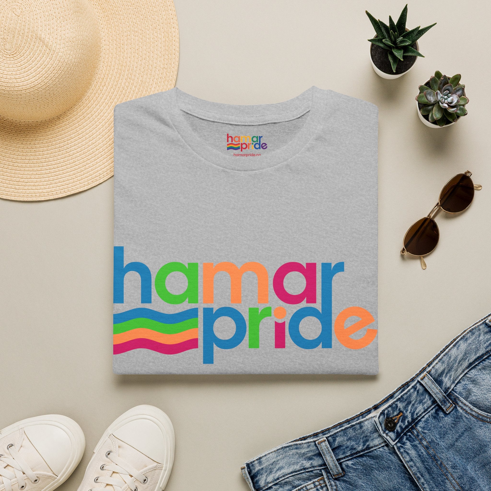 Hamar Pride Tee - Panromantic Pride